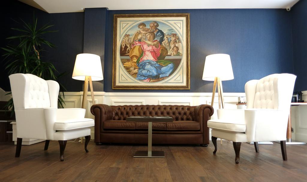 Hotel Boutique Atrio 4*