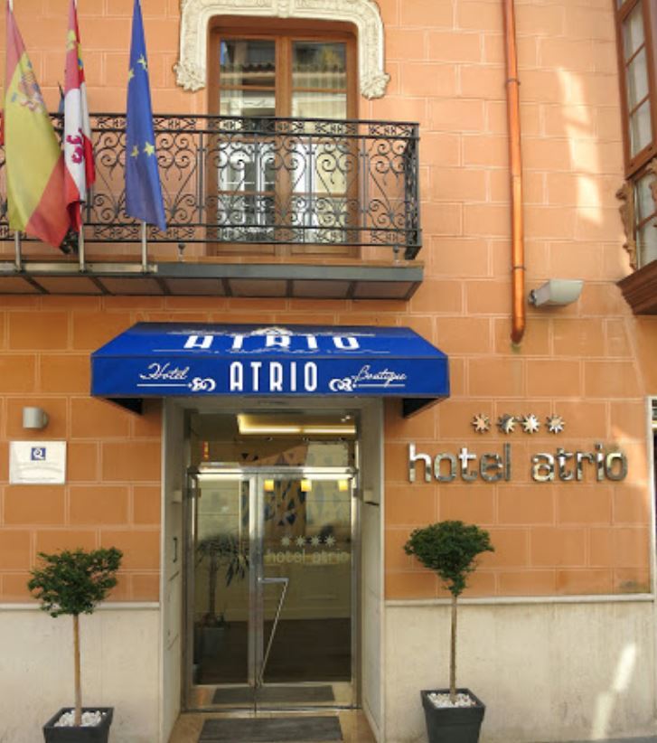 Hotel Boutique Atrio 4*