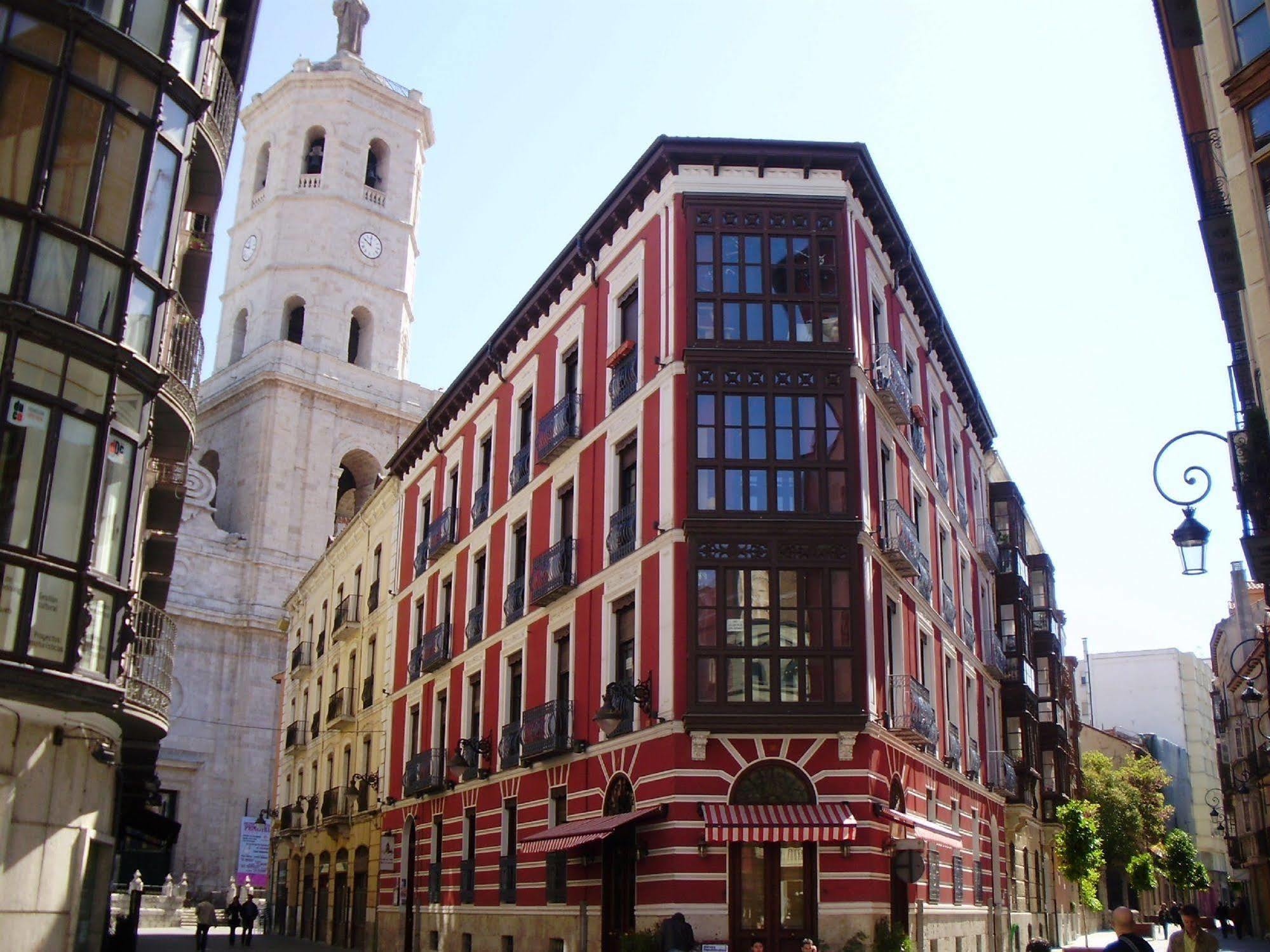 Hotel Boutique Atrio 4*